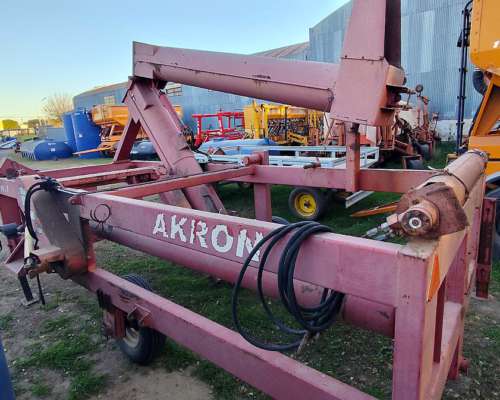 Extractora Akron E180 - 180 Tt/hora - Buen Estado