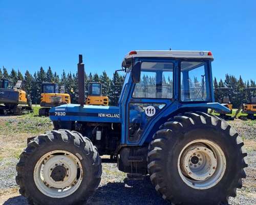 Tractor Agricola New Holland 4X4 año 2005