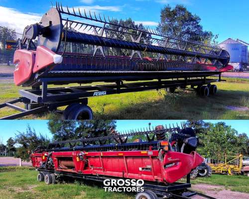 Cosechadora Case 7130, Draper 35 Pies, 1.400 Horas, 2016