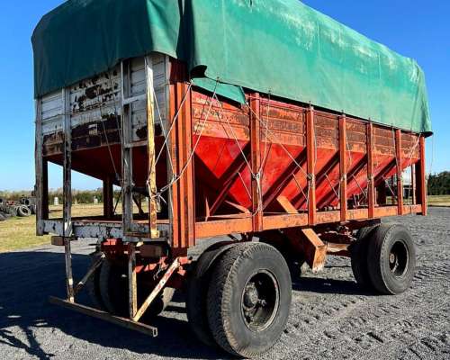 Tolva Semillera Comofra de 20tn con Rodado Dual