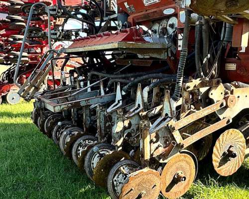 Apache 18.000 AD, 33 Lineas, Variable Semilla y Fertilizante