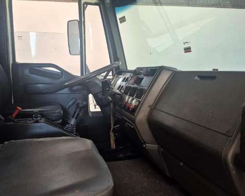 Iveco Cavallino 320 4x2, año 2009