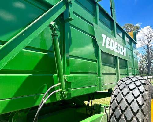 Carro Volcador Forrajero AV30