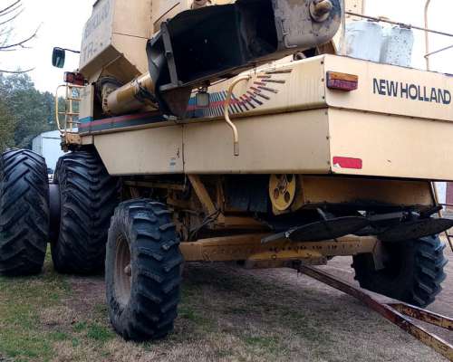 New Holland Tr99, con Plat 30 Pies