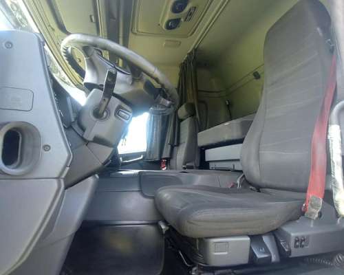 Camion Scania Tractor C/cab Dorm P369A6X2 2015 99.000u$s