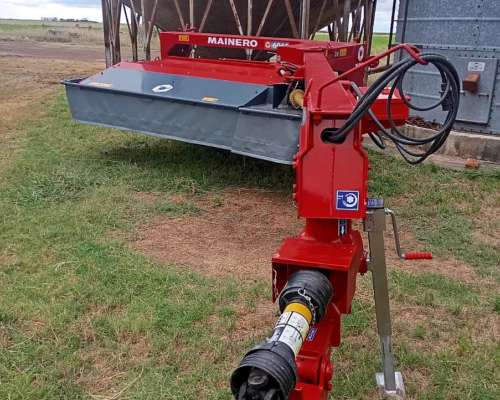 Se Vende Segadora Mainero 6061