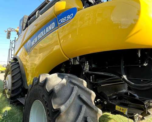 Cosechadora New Holland CR8.90 - Usada - año 2017