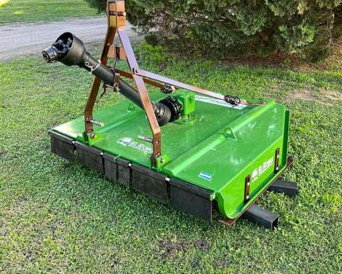 Desmalezadora de Tres Puntos Marca el Roble