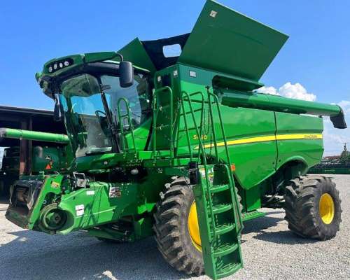 John Deere S680 Americana con Draper 640fd