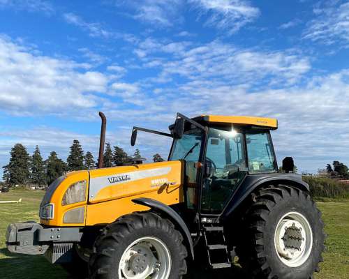 Valtra BM 125 2012