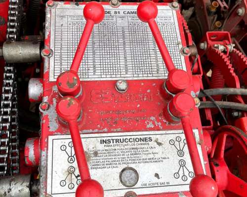 Sembradora 32000 de 38 a 21 cm . Bertini. Disponible