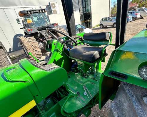 Tractor John Deere 3530 – Restaurado a Nuevo