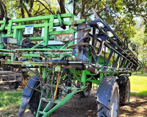 Pulverizadora Metalfor 2800, Disponible