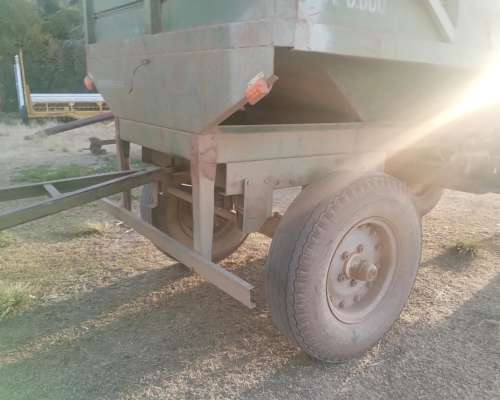 Metalurgica Argentina de 8