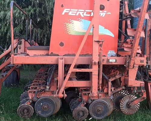 Sembradora F 440 - 33 a 21 con 14 Kit de Gruesa