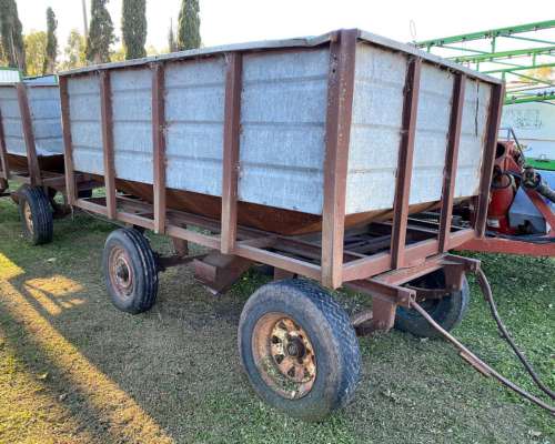 Acoplados Tolvas Semilleras 3,5 TN