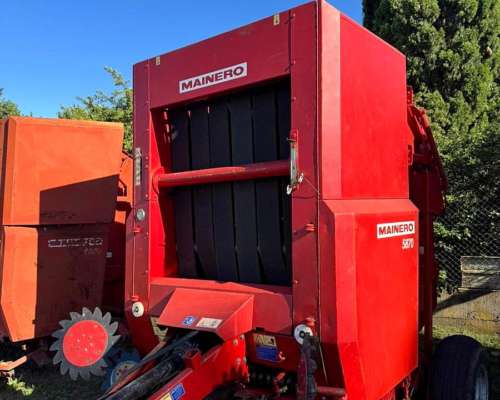 Rotoenfardadora Mainero 5870 con Monitor MRE1000
