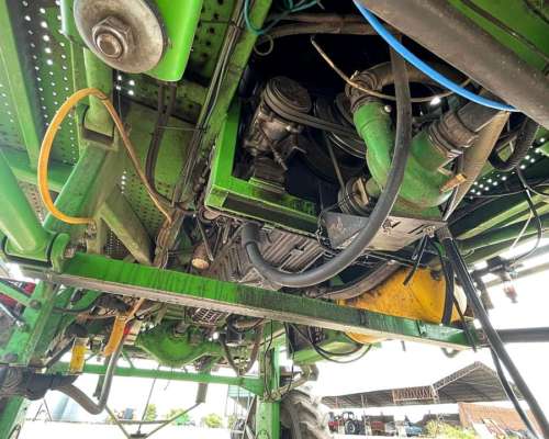 Pulverizadora Autopropulsada Metalfor 3200 Ref. año 2000.