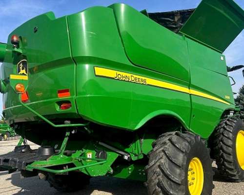 John Deere S690 Americana