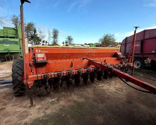 Sembradora Bertini 10000 Directa y Fertilizador 25 Lineas 1