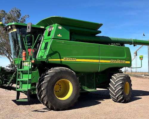 Cosechadora John Deere 9760 STS año 2004 + Drapper 35 Pies