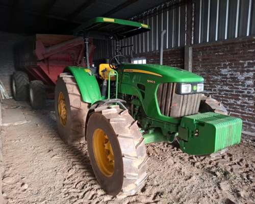 John Deere 5090e, con Rops