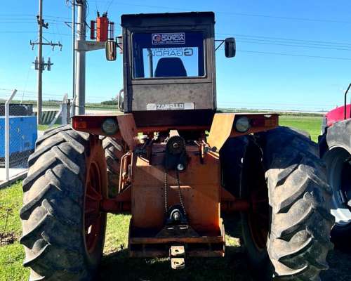 Tractor Zanello 4200 18.4-38