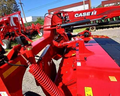 Segadora Acondicionadora Case IH Dc135, Ancho de Corte 4 Mts