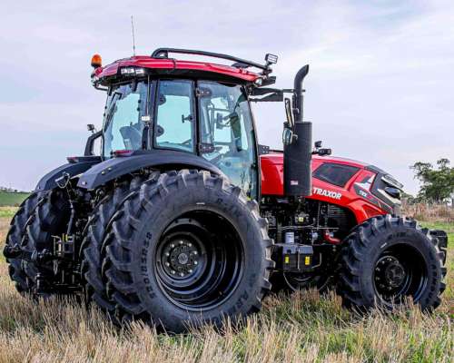 Tractor - Traxor TRX200 (200hp) - 4wd - Tres Puntos - 4 Hidr
