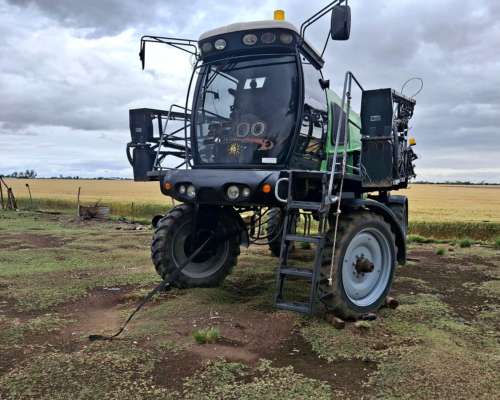 Pulverizador Metalfor 3200, año 2011, Motor Deutz, 28 Mts