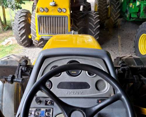 Tractor Pauny 250 con 9.000 Hs - 2011