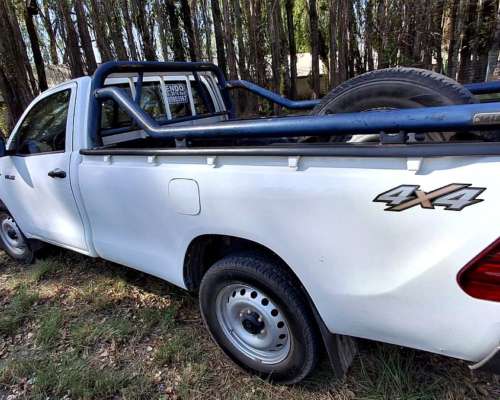 Toyota Hilux 4X4 2016 y 2014 4X4