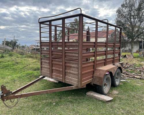 Acoplado Jaula para Hacienda