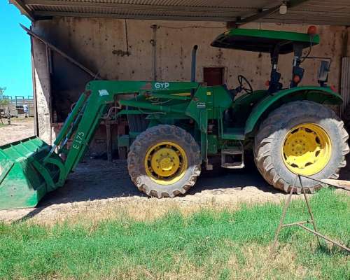 Tractor John Deere 5090e, 90 HP, 4wd, Dual, 2021