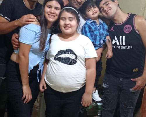 Con Suma Urgencia SE Ofrece Grupo para Trabajar en el Tambo