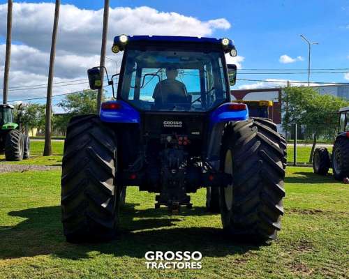 Tractor New Holland TM 150, año 2008