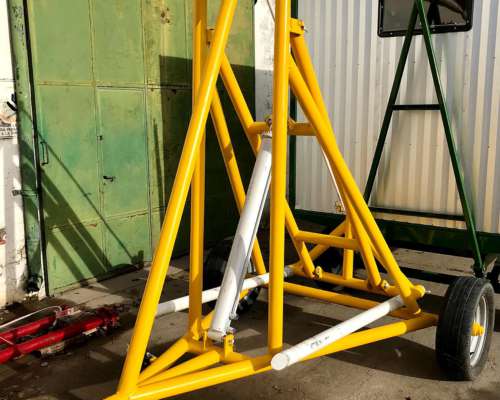 Elevador - Cargador de Rollos Nuevos C/ Cilindro Hidraulico