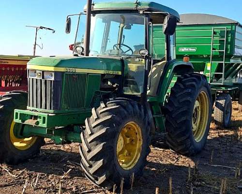 Tractor John Deere 6600