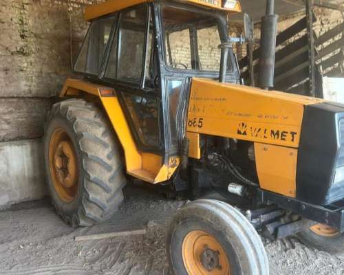 Tractor Valmet 885 Tracción Simple, Mod 1996, Caja 16x8