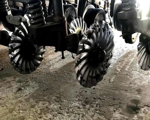 Sembradora Gimetal a Chorrillo, 21 Cuerpos a 21cm