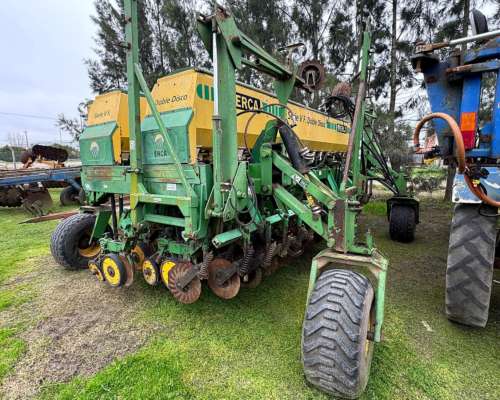 Sembradora Erca 25 a 17.5 Serie V.F