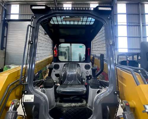 Minicargadora Xc740k Xcmg 750kg