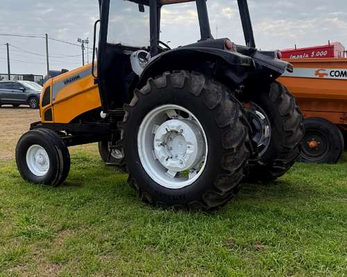 Tractor Valtra BM 100