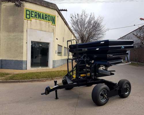 Fertilizadora 2750/3000/3500/3750/4000l Vortex Bernardin