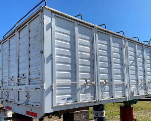 Carrocería Todo Puertas - 5,20 X 1,70 - Usada.