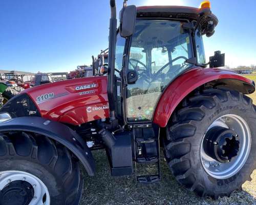 Tractor Case IH Farmall 110 M 4X4 2024 - Motor Nuevo