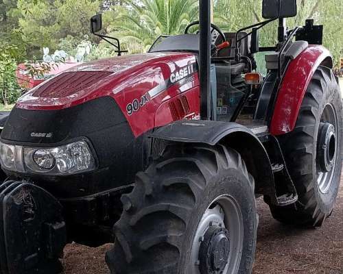 Case JX 90 2300 Horas