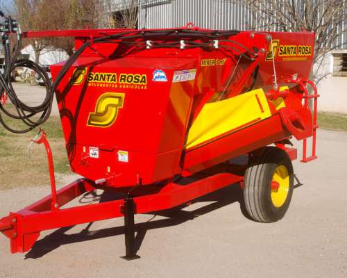 Mixer Santa Rosa de 4 MTS3 en UN Eje