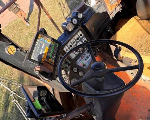 Pulverizadora Jacto Uniport 2500