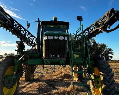 Pulverizadora John Deere 4730 - 2010